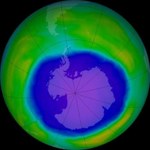 Do atmosfery wciąż są emitowane szkodliwe związki chemiczne