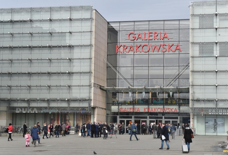 Do bójki pseudokibiców doszło w Galerii Krakowskiej /	Jacek Bednarczyk   /PAP/EPA