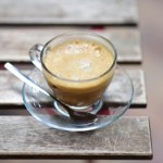 Do kawy dodaj szczyptę kardamonu i cynamonu. Wypita rano skutecznie przyspieszy odchudzanie i ograniczy podjadanie