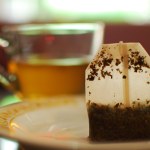 Do którego kosza wrzucasz torebki po herbacie? Większość z nas popełnia błąd