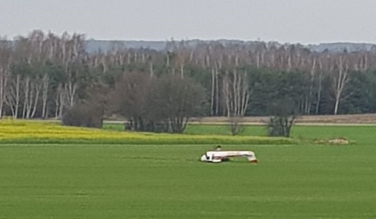 Do lądowania doszło w miejscowości Brzóza w powiecie kozienickim na Mazowszu /Gorąca Linia RMF FM