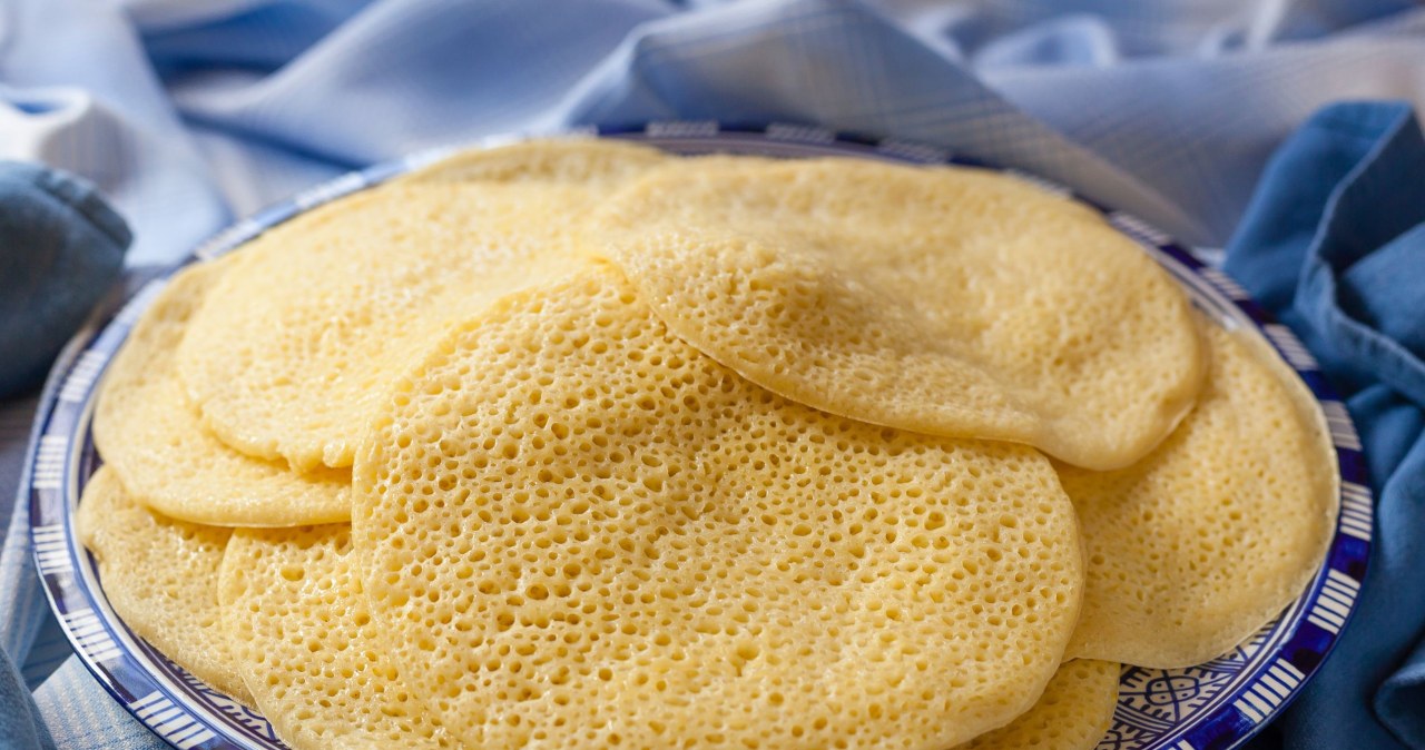 Do marokańskich naleśników nie dodaje się jajek / Moha El-Jaw  /Canva Pro