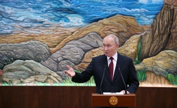 "Do ostatniego Ukraińca". Putin o wojnie i pokoju