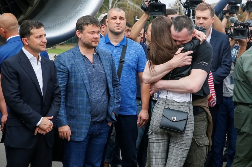 Do poprzedniej wymiany więźniów doszło 7 września. Objęła ona 70 osób, po 35 z każdej strony. Wśród zwolnionych Ukraińców był m.in. pochodzący z zajętego przez Rosję Krymu i skazany na 20 lat rosyjskiej kolonii karnej reżyser Ołeh Sencow /GLEB GARANICH /Reuters /Agencja FORUM