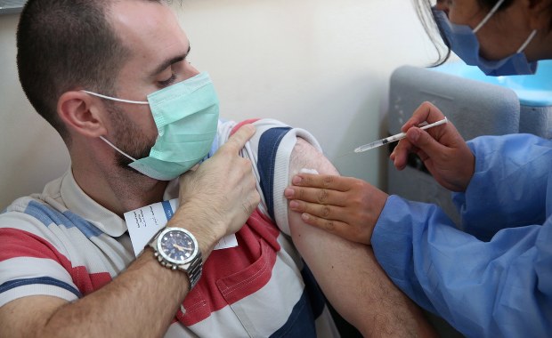 Do pracy tylko z certyfikatem covidowym. Radykalna decyzja włoskiego rządu