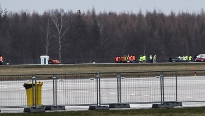 Do rana na lotnisku w Modlinie potrwają naprawy pasa 