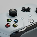 Do sieci wyciekły zdjęcia nowego pada dla Xboxa