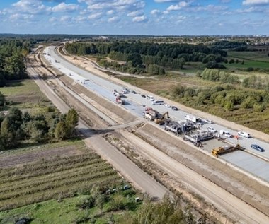 Do tej drogi nie przykleją się ekolodzy. Jedyna taka autostrada w Polsce