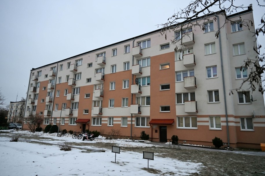 Do tragedii doszło w tym bloku w Ustce /Piotr Kowala /PAP