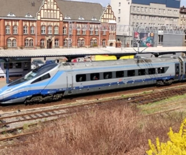 Do tych turystycznych miast dojdziesz PKP. Sprawdziliśmy, ile to kosztuje