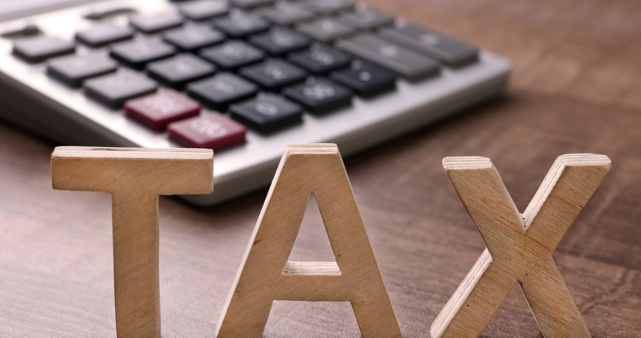 Do ustawy o podatku dochodowym dodano przepis, zgodnie z którym kosztem uzyskania przychodu ze sprzedaży nabytego w spadku mieszkania są "przypadające na podatnika ciężary spadkowe" /123RF/PICSEL