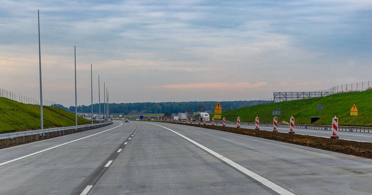 Do użytku kierowców oddano blisko 60 km dwujezdniowej drogi. /Autor: Maciej Zalewski /GDDKiA