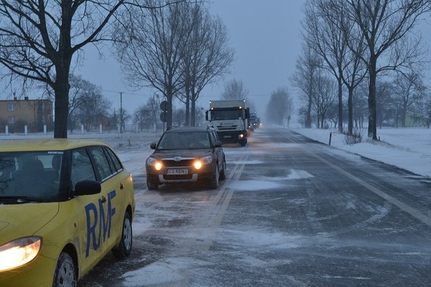 Do wypadku autobusu pod Włocławkiem doszło nad ranem. Przez kilka godzin trasa była zablokowana /Paweł Balinowski /RMF FM
