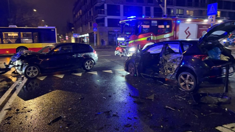 Do wypadku doszło na Bielanach /Przemysław Mzyk /RMF MAXX