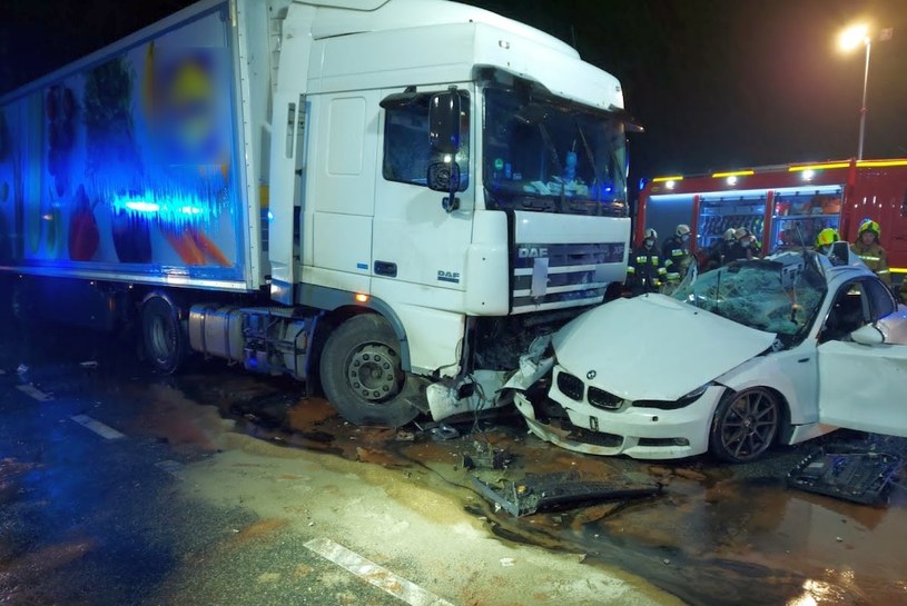 Do wypadku doszło na drodze wojewódzkiej 423 przy węźle autostradowym "Gogolin" w województwie opolskim /materiał zewnętrzny