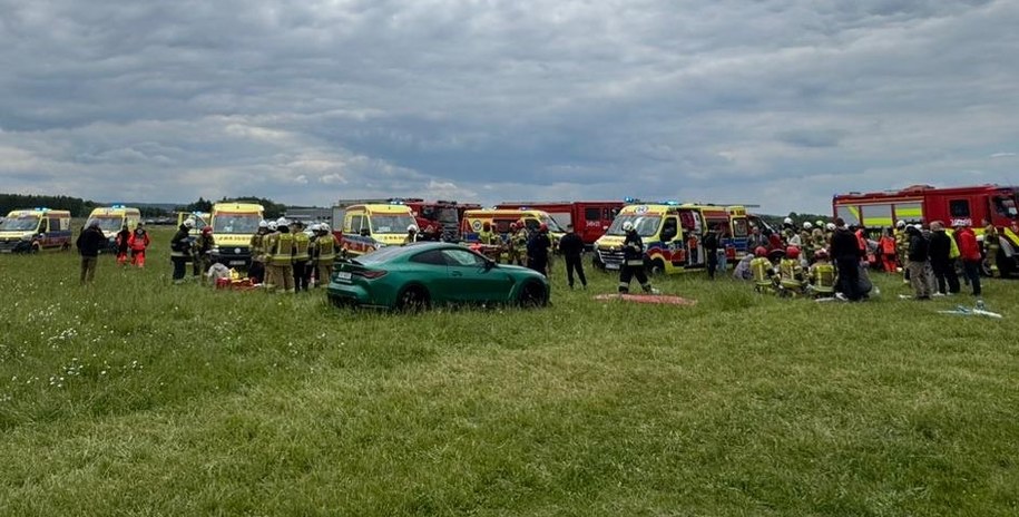 Do wypadku doszło w niedzielę na płycie lotniska w Krośnie /KM PSP w Krośnie  /Państwowa Straż Pożarna