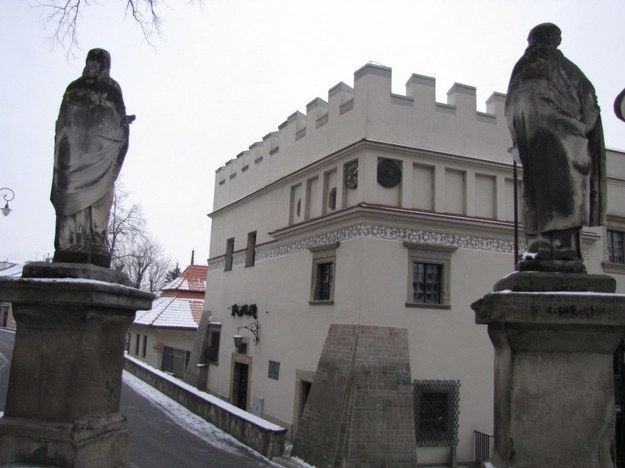 Do XVI wieku Biecz był jednym z największych miast w Polsce, otoczonym sporymi murami, z potężnymi bramami, dwoma barbakanami i kilkunastoma basztami /Maciej Pałahicki /RMF FM