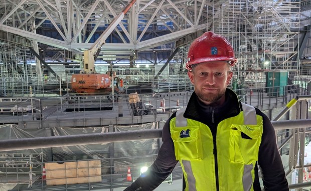 Do zasilania największego okna na Wszechświat potrzeba 500 kilometrów kabla 