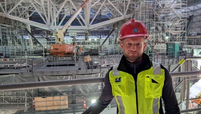 Do zasilania największego okna na Wszechświat potrzeba 500 kilometrów kabla 