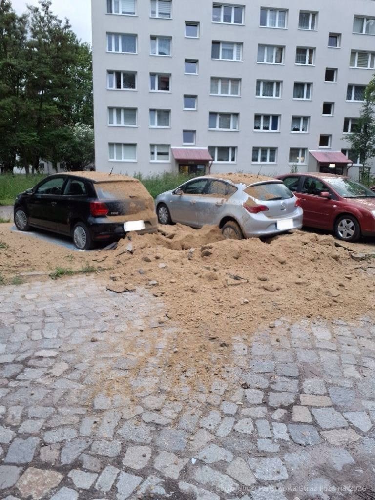 Do zdarzenia na łódzkich Stokach /KM PSP w Łodzi