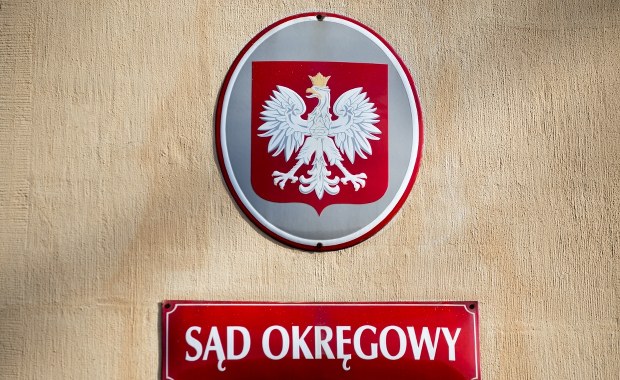 Dobiega końca sprawa śmierci kobiety od uderzenia komodą