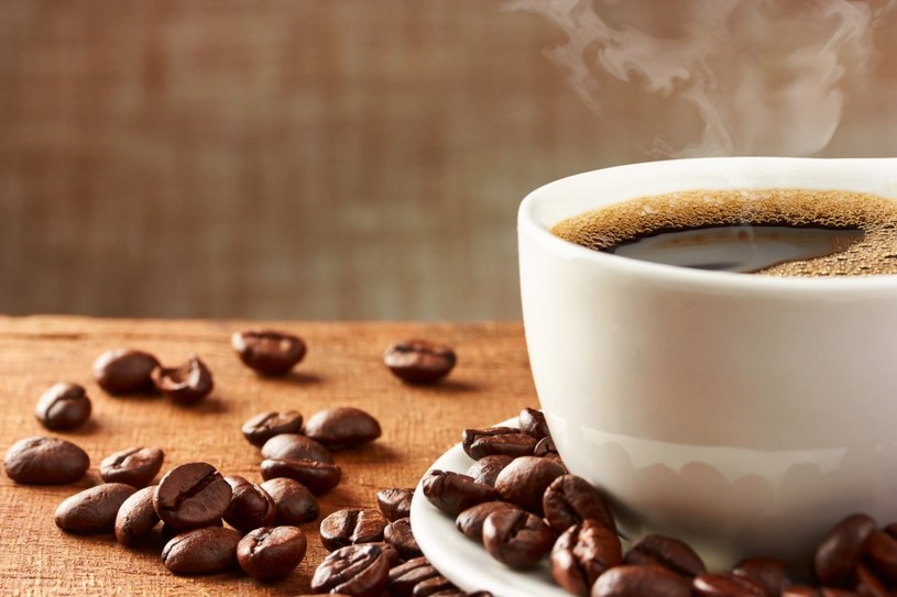 Dobra dzienna dawka kawy to 3-5 filiżanek espresso /123RF/PICSEL