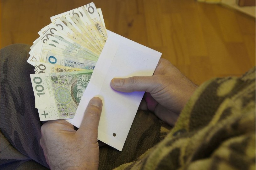 Dobre wiadomości dla seniorów. Ile wyniesie waloryzacja emerytury w 2024 roku?