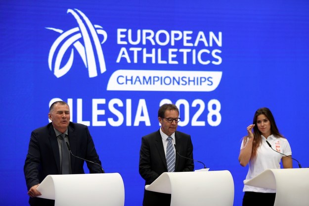 Dobromir Karamarinow, Christian Milz oraz Maria Andrejczyk podczas konferencji prasowej na Stadionie Śląskim /Andrzej Grygiel /PAP