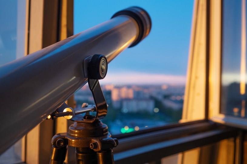 Dobry teleskop astronomiczny musi spełniać kilka ważnych kryteriów. Na co zwracać uwagę przy jego wyborze? /123RF/PICSEL /123RF/PICSEL