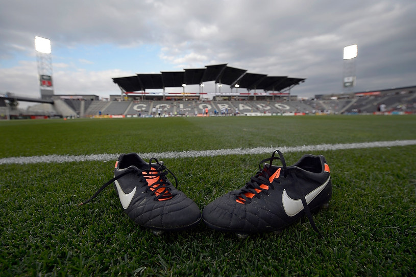 Dobrze dobrane buty piłkarskie posłużą przez długi czas /AFP