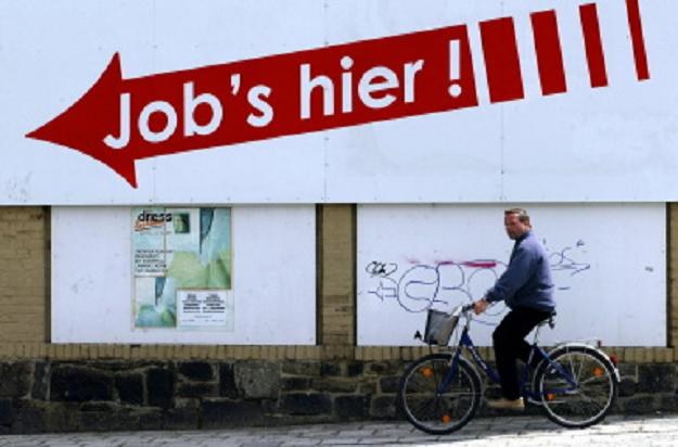 Dobrze płatna praca może być w Niemczech opodatkowana nawet na poziomie 45 procent /AFP