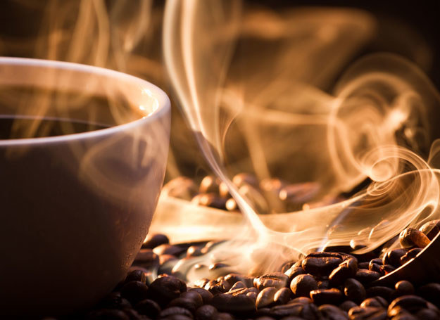 Dobrze zaparzona kawa jednocześnie pobudza i pomaga się zrelaksować /Picsel /123RF/PICSEL