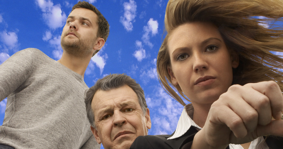 Dociekliwe trio: Agentka Olivia Dunham (Anna Torv), Dr Walter Bishop (John Noble) i Peter Bishop (Joshua Jackson). /TVN