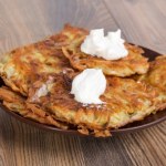 Dodaj do placków ziemniaczanych. Wyjdą chrupiące brzegi, aksamitny środek i żadnego ociekania tłuszczem