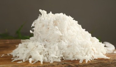 Dodaj je do ciasta, dosyp też do porannej owsianki. Pomogą oczyścić jelita i dodają energii na cały dzień