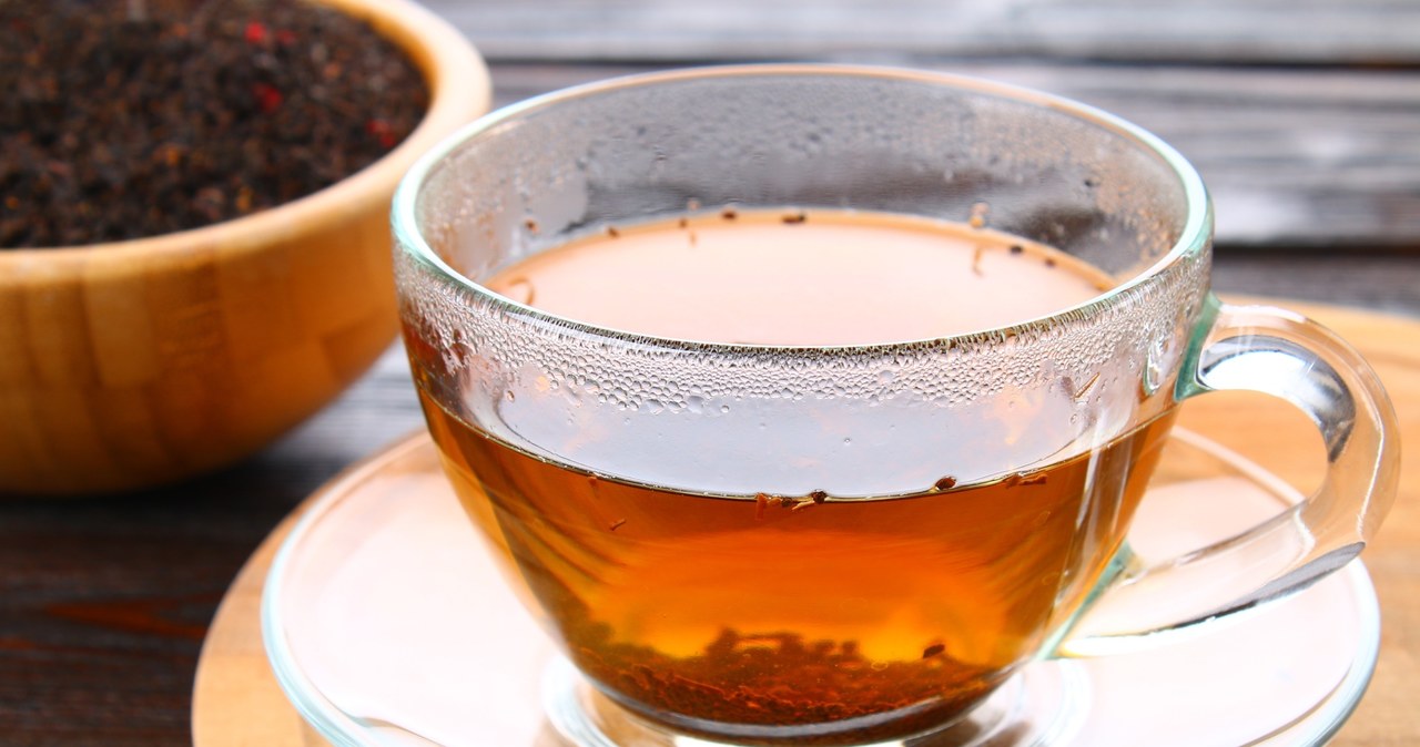 Dodaj szczyptę do herbaty, żeby przyspieszyć metabolizm /123RF/PICSEL