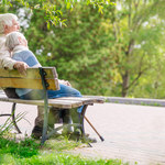 Dodatek do emerytury dla najstarszych. ZUS wypłaca już pierwsze przelewy