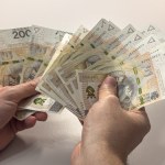 Dodatkowe pieniądze bez wniosku. Świetne wieści przed świętami
