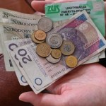 Dodatkowe pieniądze po 75. roku życia. Tyle ZUS wyśle co miesiąc