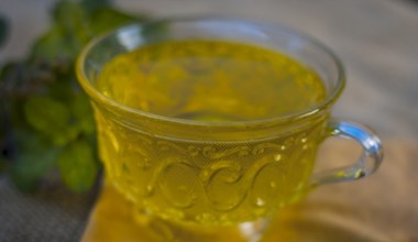 Dodawaj do herbaty zamiast cukru. Metabolizm przyspieszy, oponka za brzucha zacznie znikać