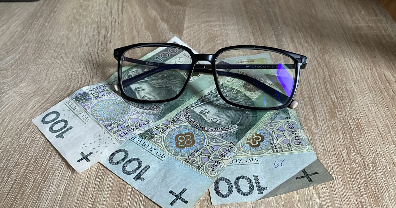 Dofinansowanie do okularów to kwota zwykle około 300 zł /Przemysław Terlecki /INTERIA.PL