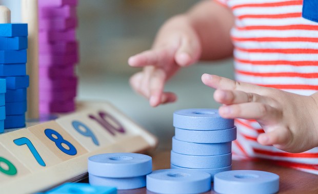 Dofinansowanie do żłobka. Komu przysługuje?