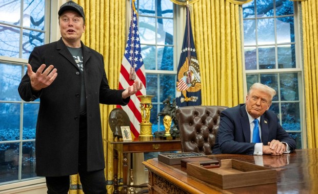 DOGE Elona Muska może robić, co chce. Pozwy stanów oddalone