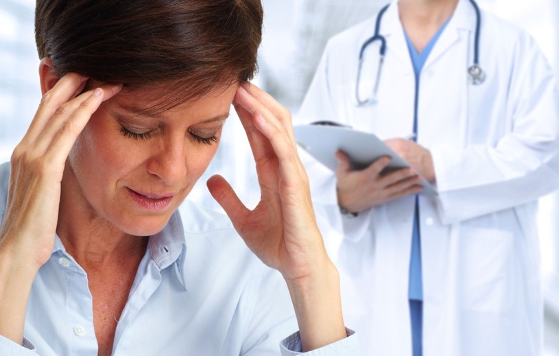 Dokładnie opisz lekarzowi objawy swojej migreny /123RF/PICSEL