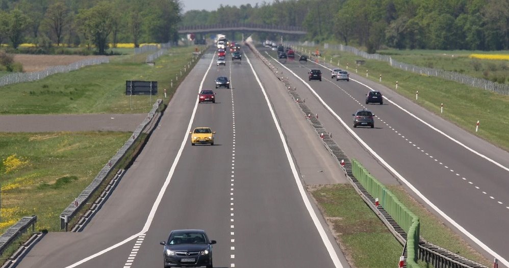 DOL na autostradzie A2 w województwie wielkopolskim /Łukasz Jóźwiak /Reporter