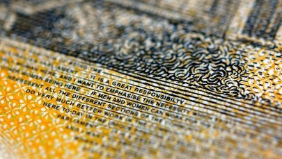 Dolar australijski z literówką. Błąd na 46 mln banknotów 