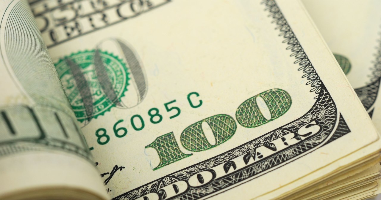 Dolar kosztuje obecnie 3,74 zł /123RF/PICSEL