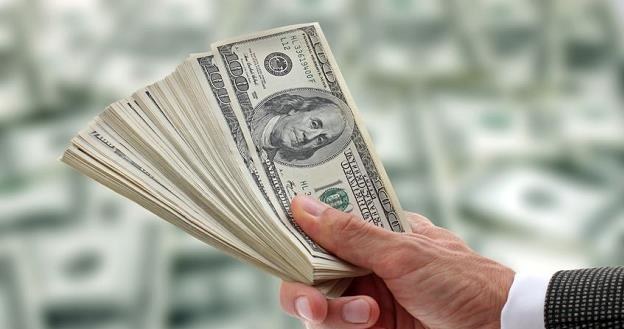 Dolar może się zdecydowanie umocnić /&copy;123RF/PICSEL