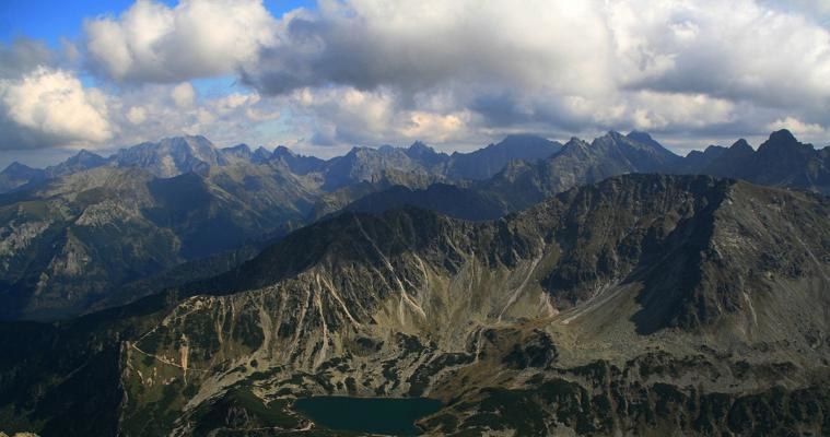 Dolina Pięciu Stawów Polskich, widok z Koziego Wierchu /Ryszard Bielak /INTERIA.PL