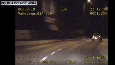 Dolnośląskie: Pędził 134 km/h i wyprzedzał na pasach